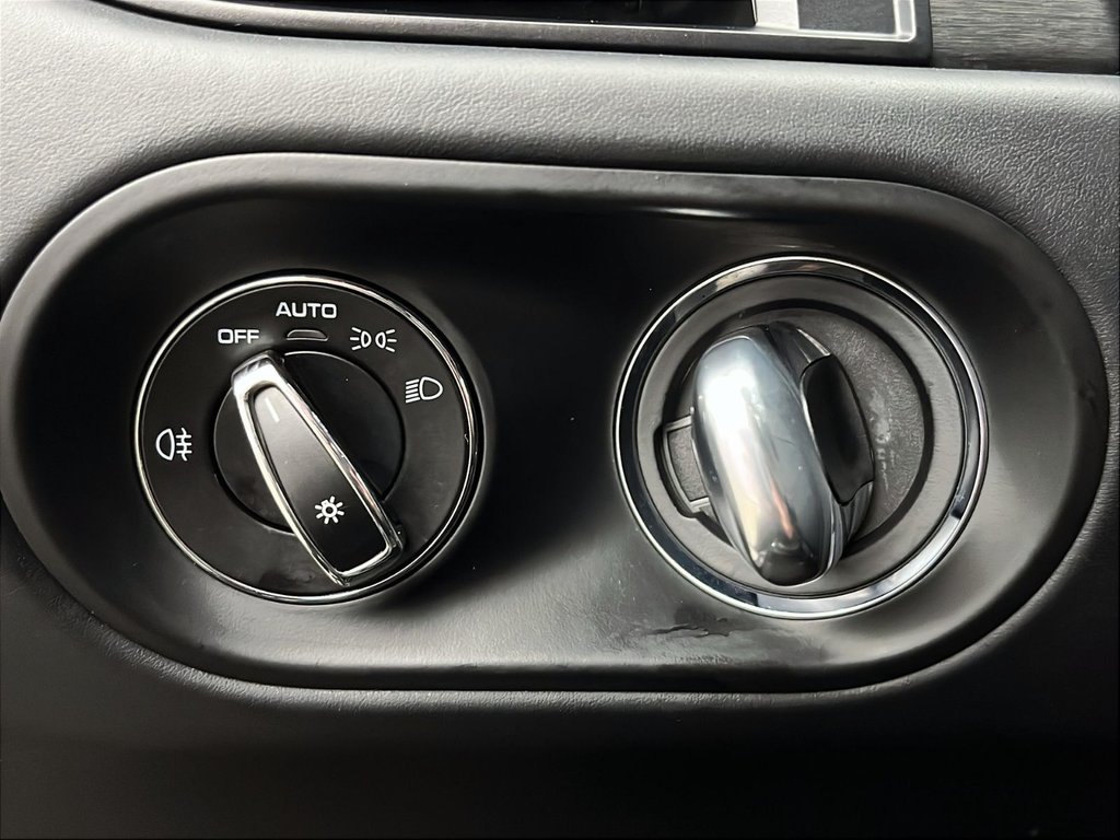 Porsche Macan GTS 2020 à Laval, Québec - 19 - w1024h768px