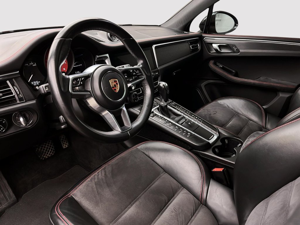 Porsche Macan GTS 2020 à Laval, Québec - 13 - w1024h768px