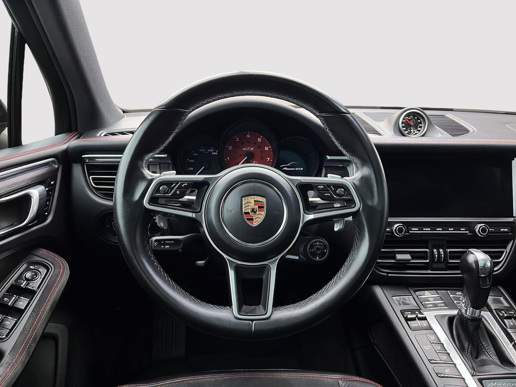 Porsche Macan GTS 2020 à Laval, Québec - 15 - w1024h768px