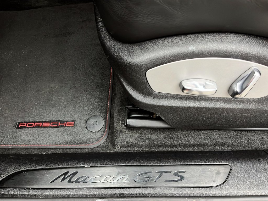 Porsche Macan GTS 2020 à Laval, Québec - 32 - w1024h768px
