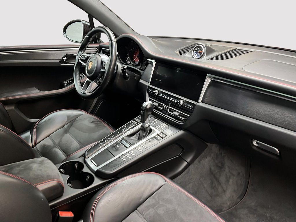 Porsche Macan GTS 2020 à Laval, Québec - 25 - w1024h768px