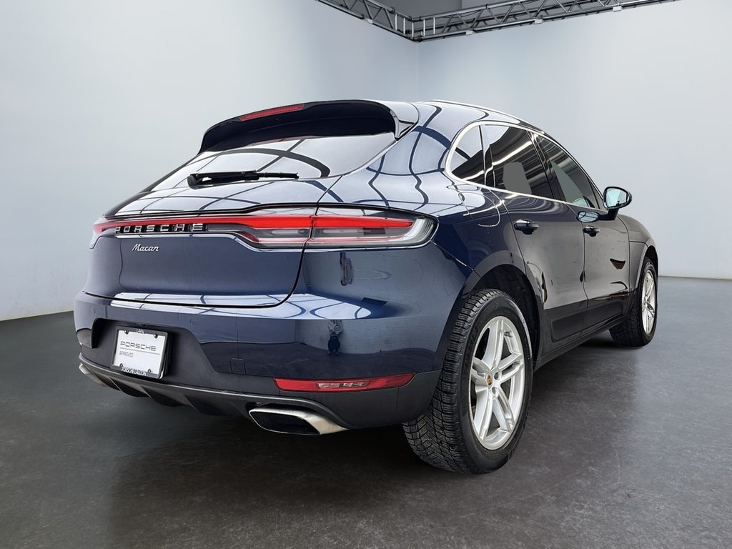 2021  Macan AWD in Laval, Quebec - 5 - w1024h768px