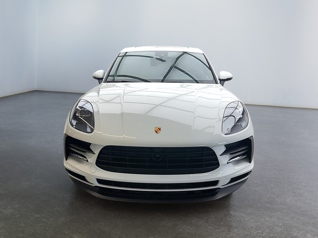 2021  Macan Premium Plus Package in Laval, Quebec - 8 - w1024h768px