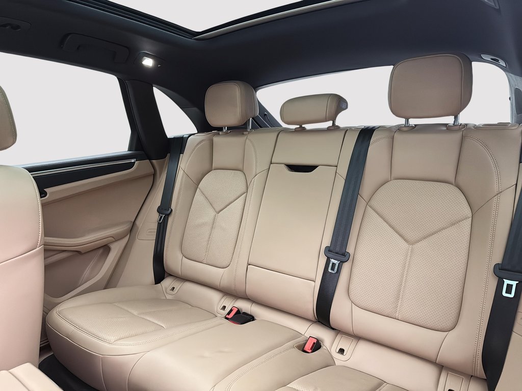2021 Porsche Macan 20 Macan Turbo Wheels in Laval, Quebec - 19 - w1024h768px