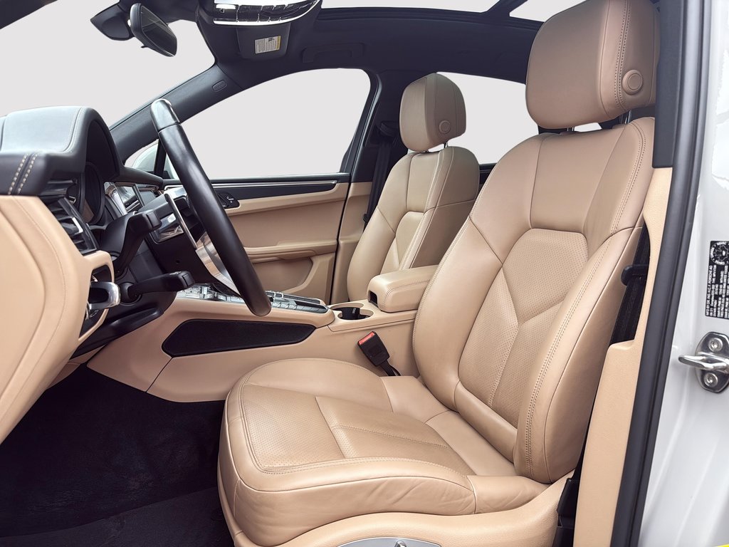 2021 Porsche Macan 20 Macan Turbo Wheels in Laval, Quebec - 14 - w1024h768px