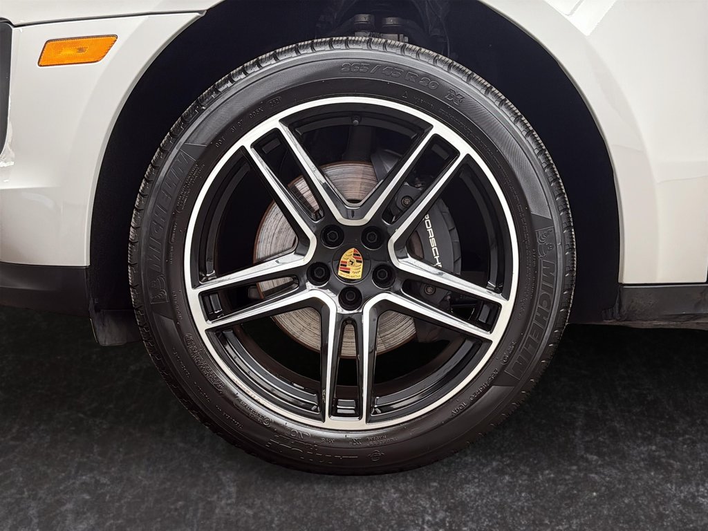 2021 Porsche Macan 20 Macan Turbo Wheels in Laval, Quebec - 7 - w1024h768px