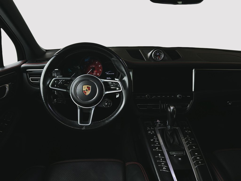 Porsche Macan GTS avec option ensemble intérieur GTS 2021 à Laval, Québec - 19 - w1024h768px