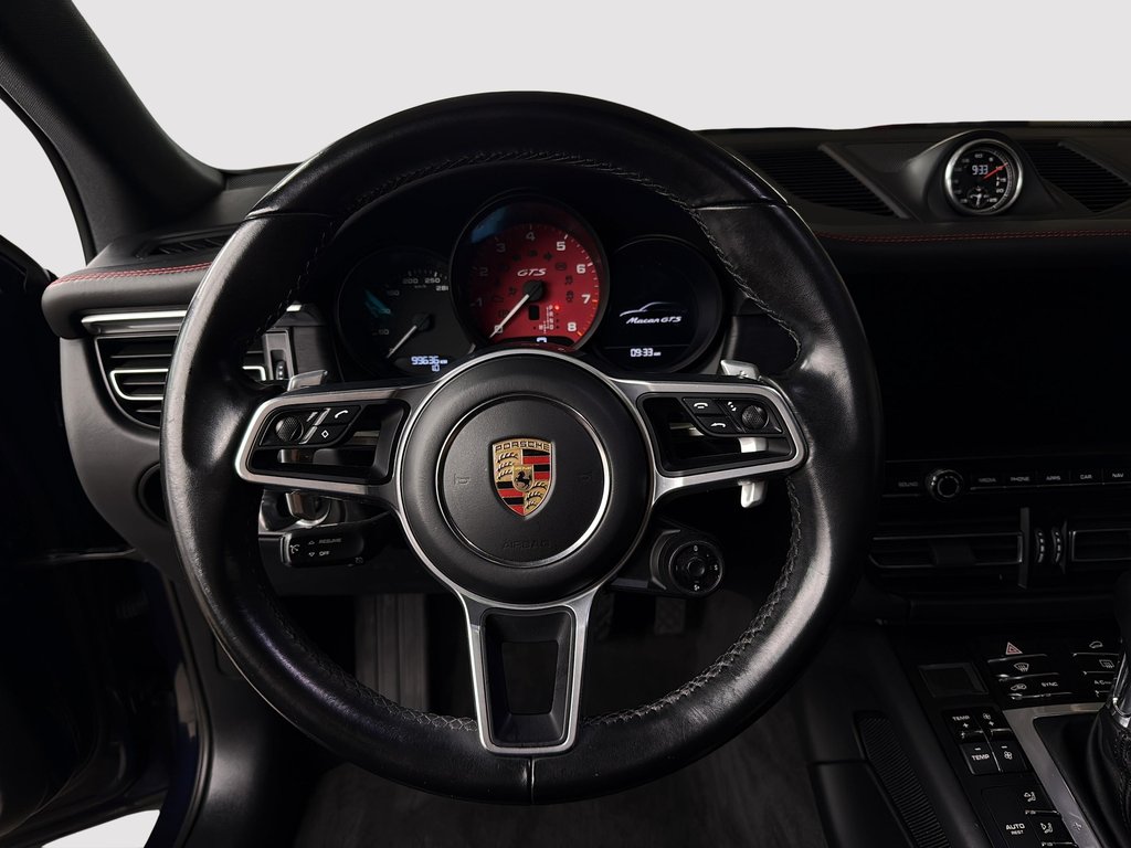 Porsche Macan GTS avec option ensemble intérieur GTS 2021 à Laval, Québec - 13 - w1024h768px