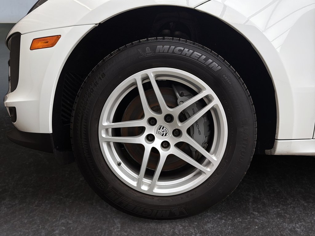 2021 Porsche Macan S V6 Premium Plus Package in Laval, Quebec - 11 - w1024h768px