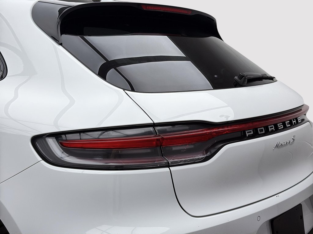 2021 Porsche Macan S V6 Premium Plus Package in Laval, Quebec - 10 - w1024h768px