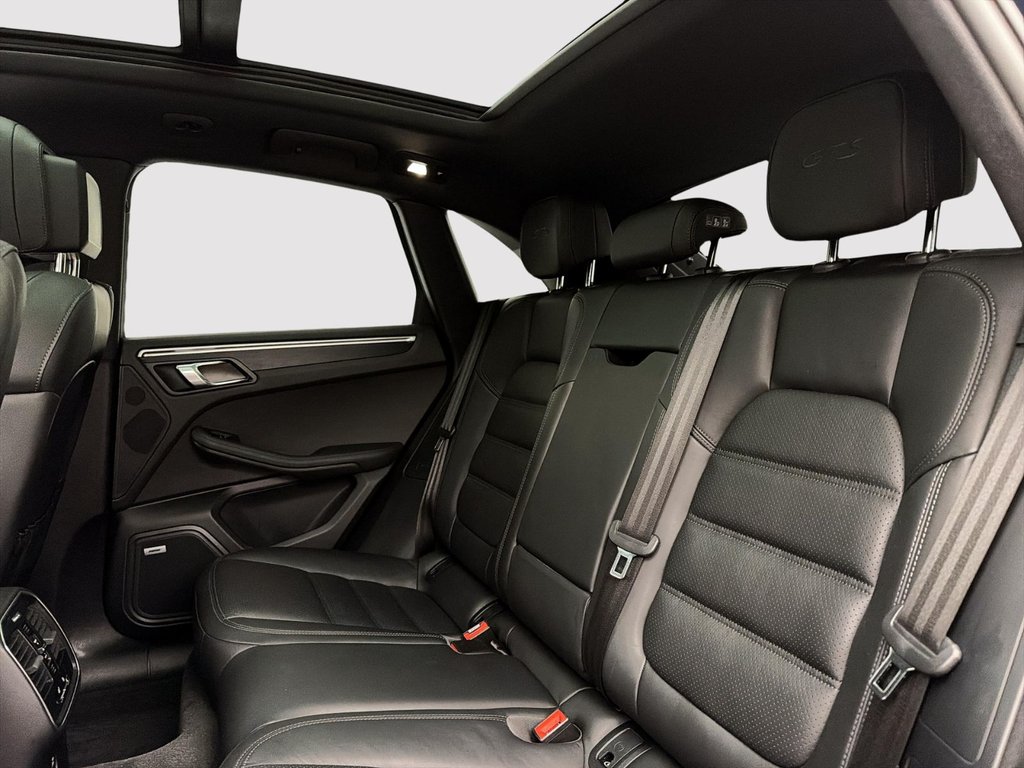 Porsche Macan GTS 2021 à Laval, Québec - 26 - w1024h768px