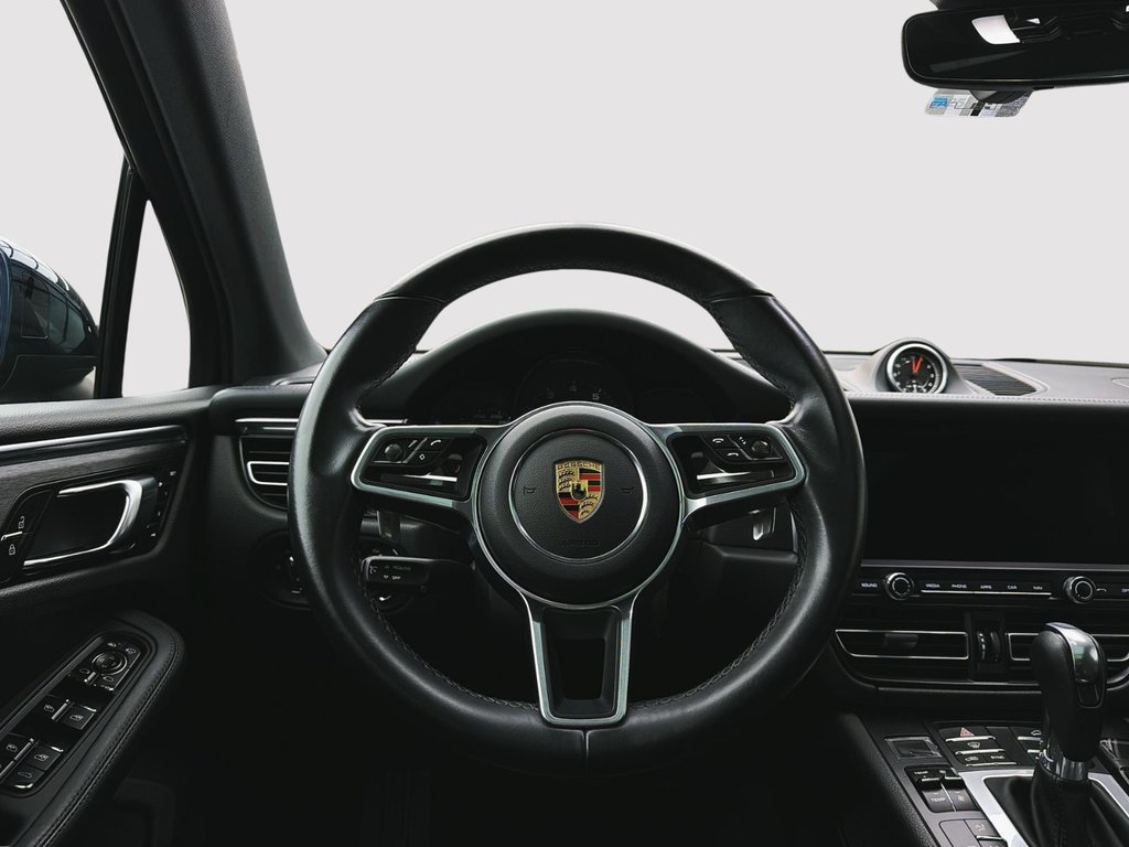 Porsche Macan GTS 2021 à Laval, Québec - 14 - w1024h768px