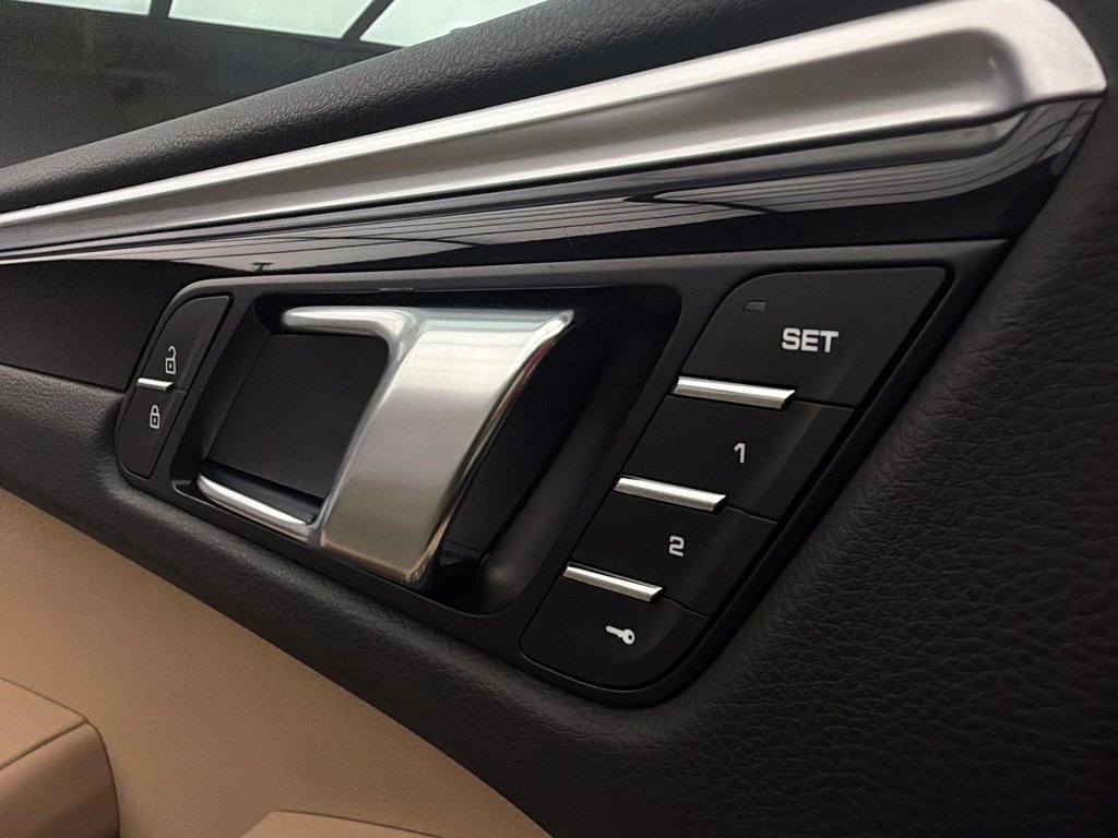 Porsche Macan S 2021 à Laval, Québec - 28 - w1024h768px