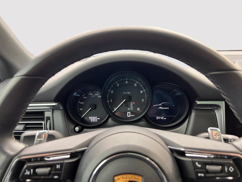 Porsche Macan Premium Package Plus 2022 à Laval, Québec - 18 - w1024h768px