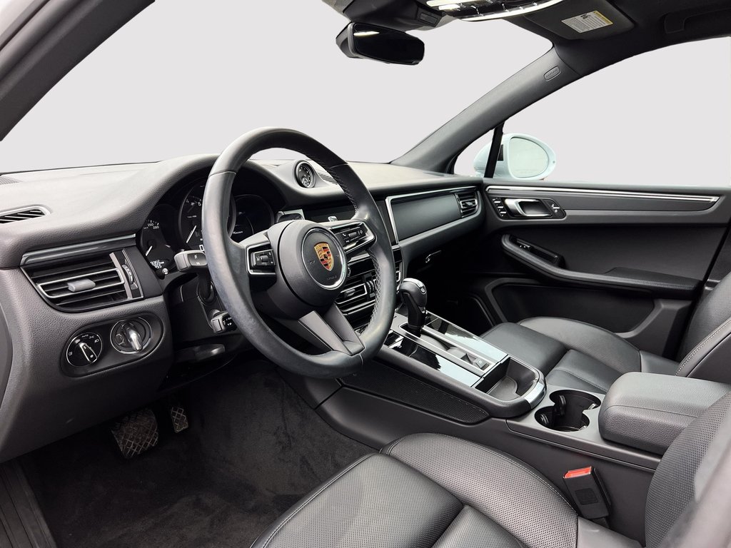 Porsche Macan Premium Package Plus 2022 à Laval, Québec - 15 - w1024h768px