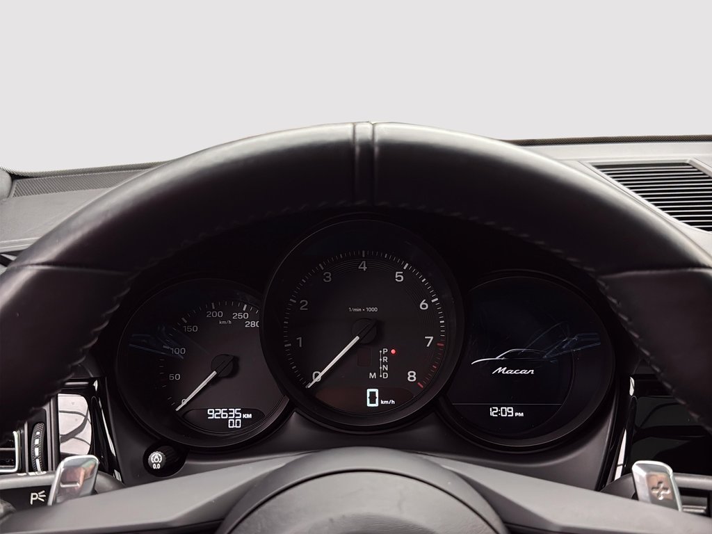 Porsche Macan Premium Package Plus 2022 à Laval, Québec - 17 - w1024h768px