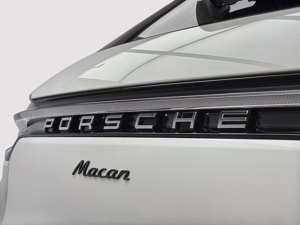 Porsche Macan Premium Package Plus 2022 à Laval, Québec - 9 - w1024h768px