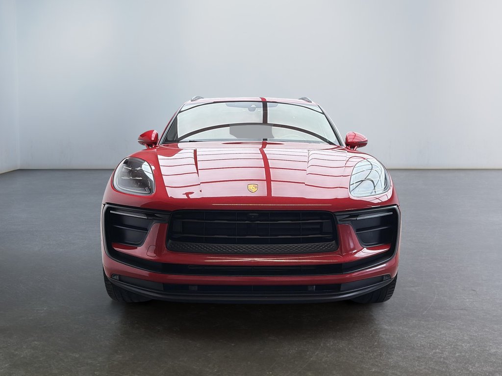 2022 Porsche Macan Premium Package Plus in Laval, Quebec - 6 - w1024h768px