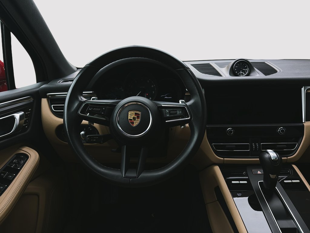 2022 Porsche Macan Toit panoramique in Laval, Quebec - 29 - w1024h768px