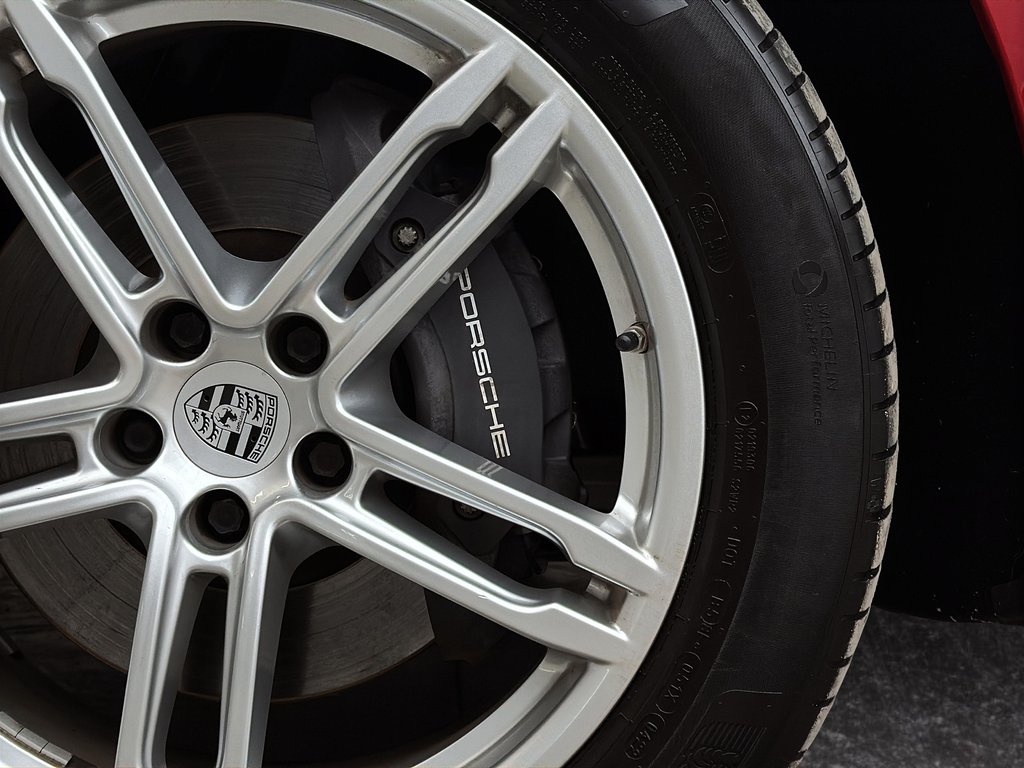 2022 Porsche Macan Toit panoramique in Laval, Quebec - 12 - w1024h768px