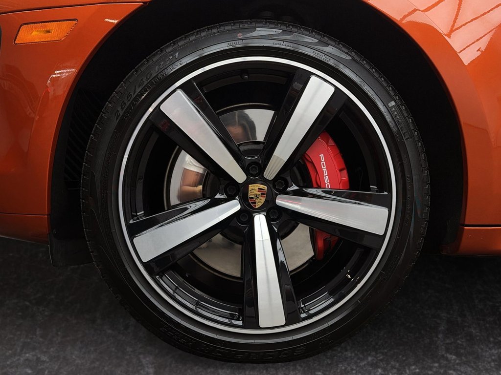 Porsche Macan GTS 2022 à Laval, Québec - 10 - w1024h768px