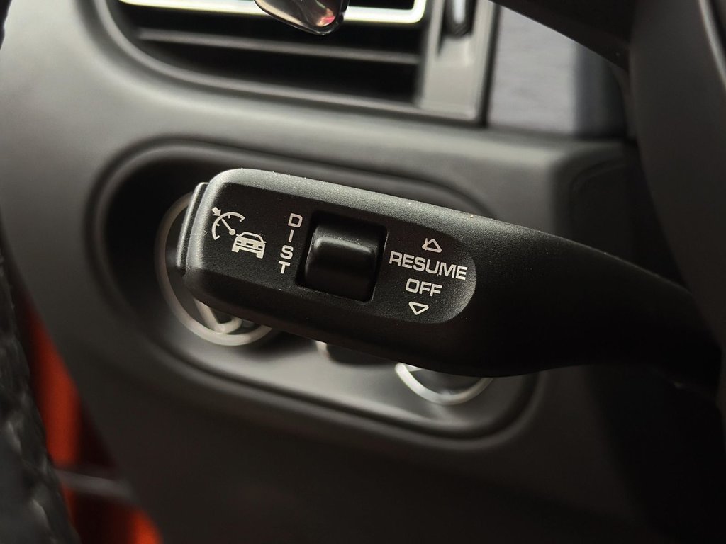 Porsche Macan GTS 2022 à Laval, Québec - 18 - w1024h768px