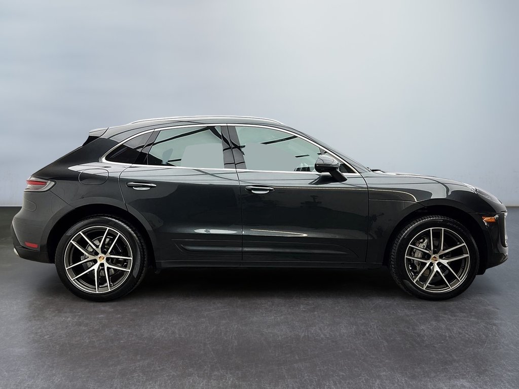 Macan Premium Package Plus 2023 à Laval, Québec - 5 - w1024h768px