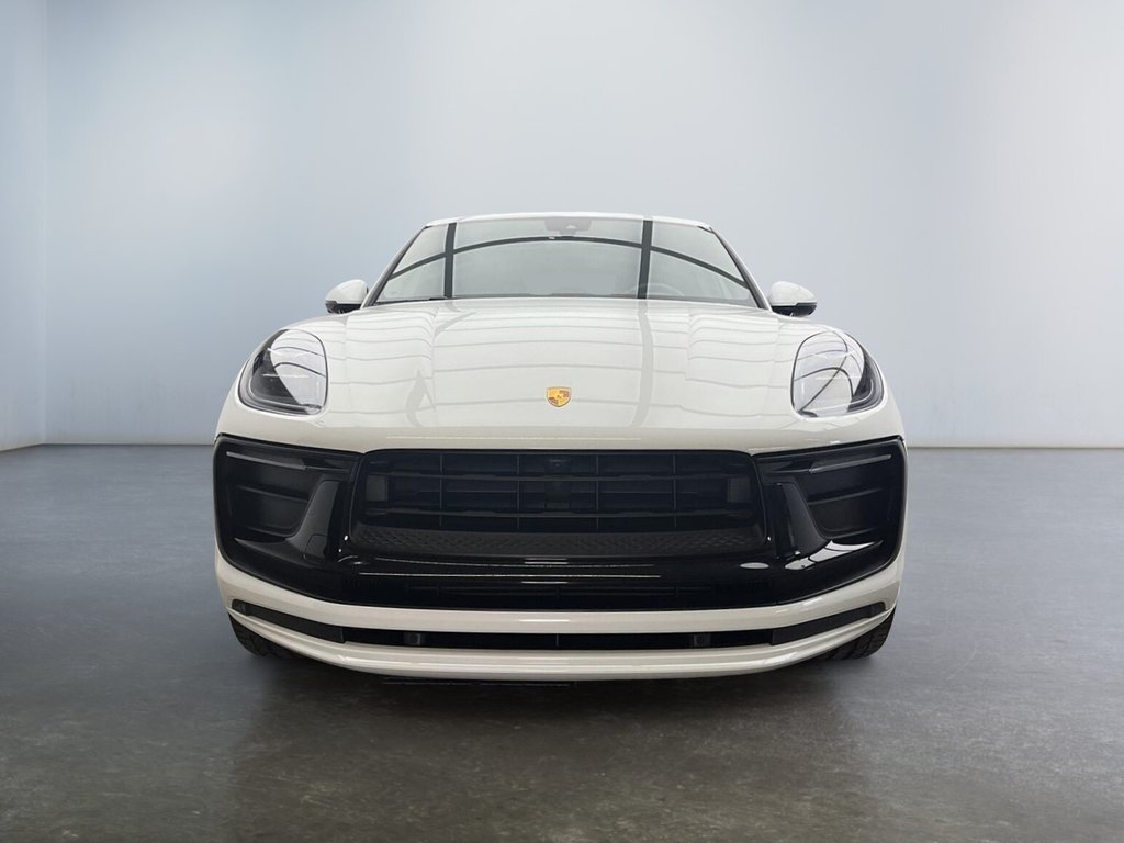 2023  Macan Premium Package Plus in Laval, Quebec - 7 - w1024h768px