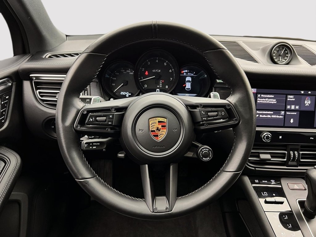 Macan GTS Premium Package Plus 2023 à Laval, Québec - 16 - w1024h768px