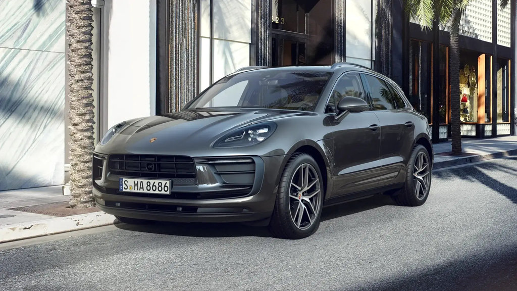 Macan Premium Package Plus 2023 à Laval, Québec - 1 - w1024h768px