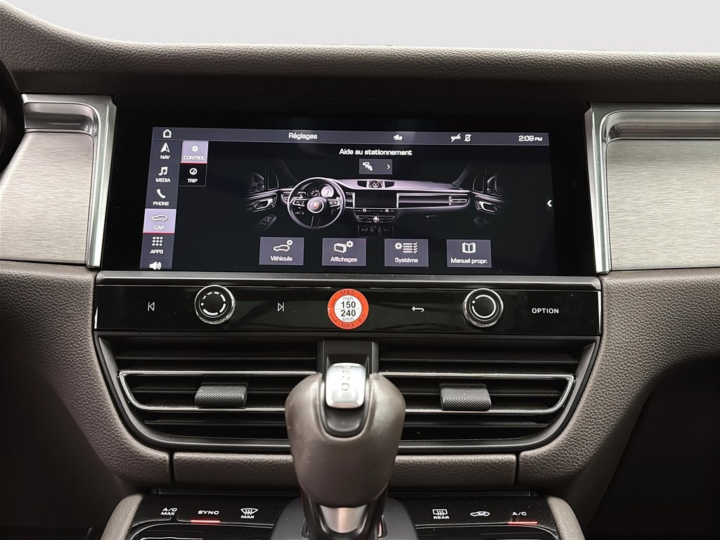 Porsche Macan Premium Package Plus 2023 à Laval, Québec - 20 - w1024h768px