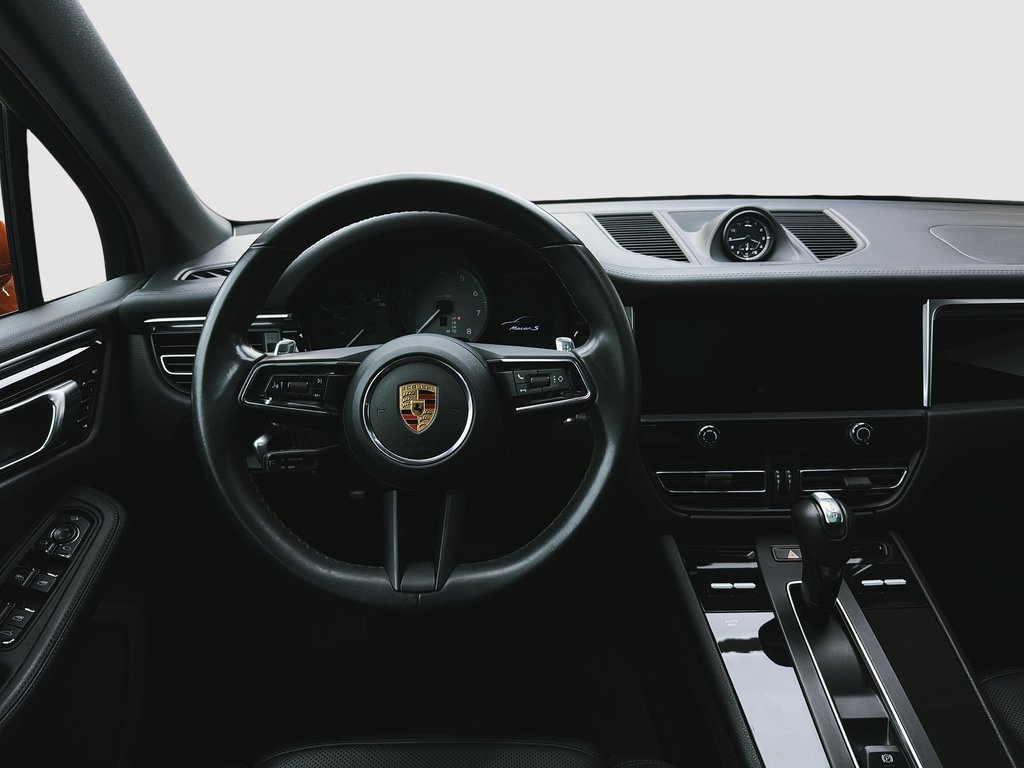 Porsche Macan S V6 Premium Package Plus 2023 à Laval, Québec - 15 - w1024h768px