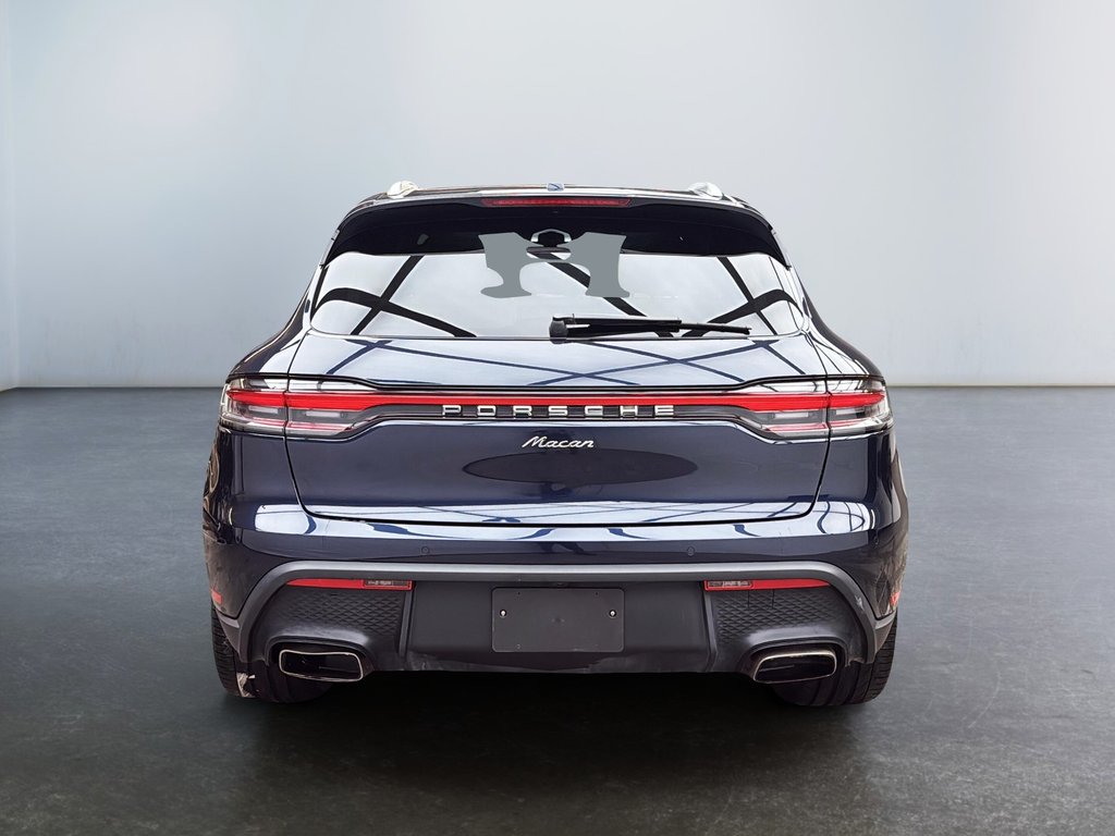 2023 Porsche Macan AWD in Laval, Quebec - 4 - w1024h768px