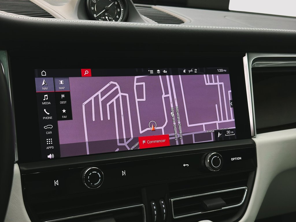 2023 Porsche Macan AWD in Laval, Quebec - 20 - w1024h768px