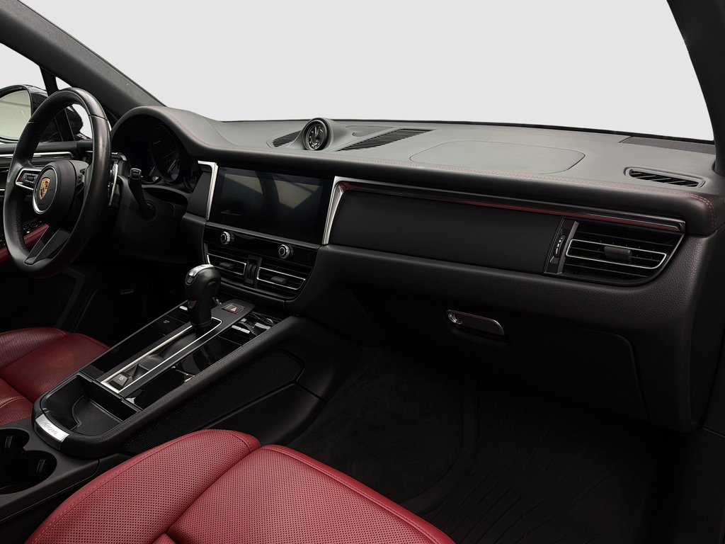 2023 Porsche Macan in Laval, Quebec - 25 - w1024h768px