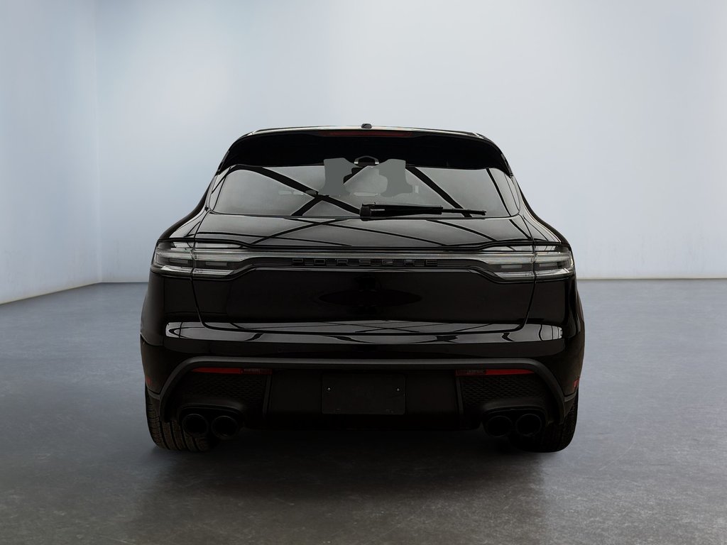 2023 Porsche Macan in Laval, Quebec - 4 - w1024h768px