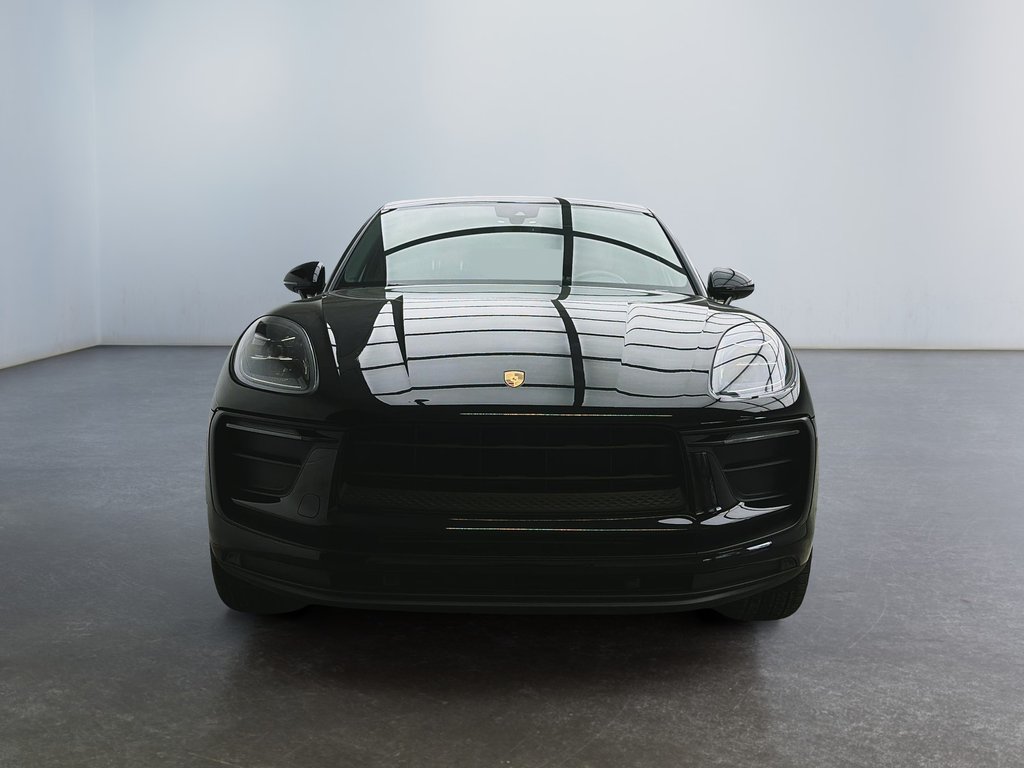 2023 Porsche Macan in Laval, Quebec - 5 - w1024h768px