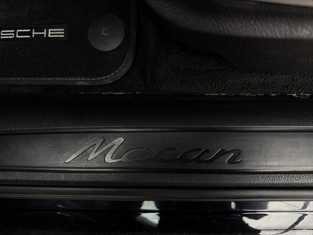 Porsche Macan  2023 à Laval, Québec - 31 - w1024h768px
