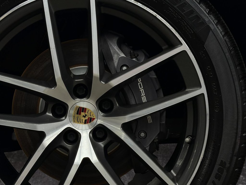 Porsche Macan  2023 à Laval, Québec - 11 - w1024h768px