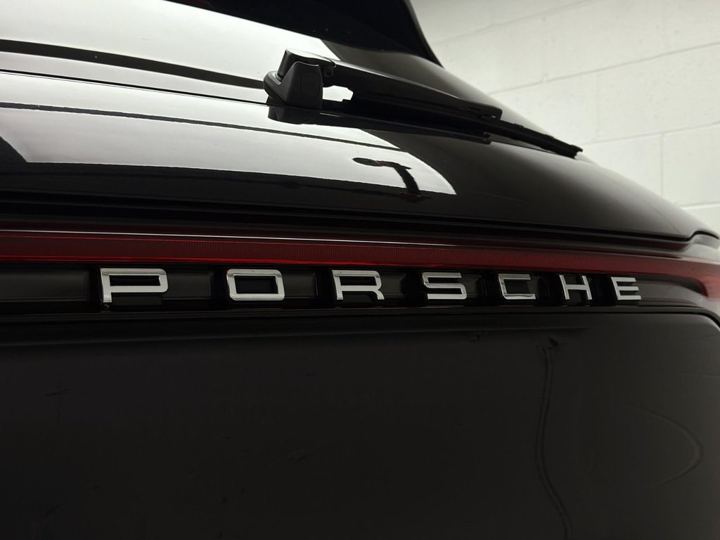 Porsche Macan  2023 à Laval, Québec - 7 - w1024h768px