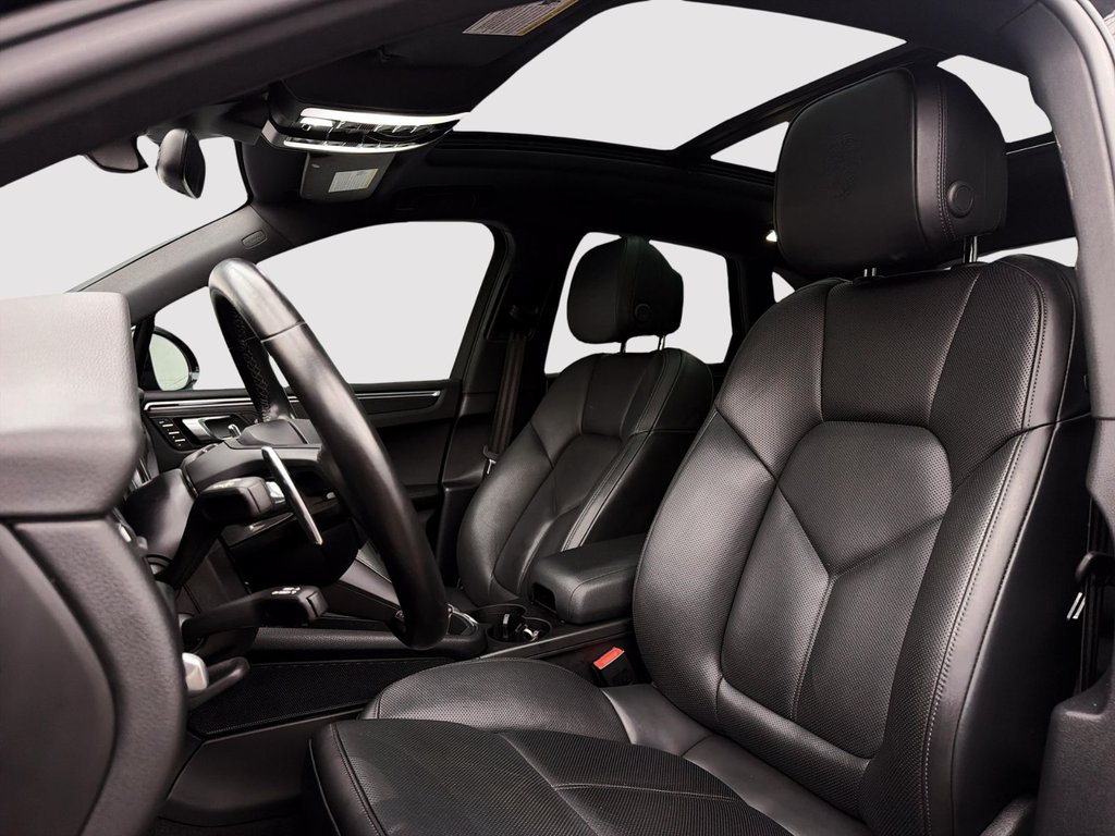 Porsche Macan  2023 à Laval, Québec - 13 - w1024h768px
