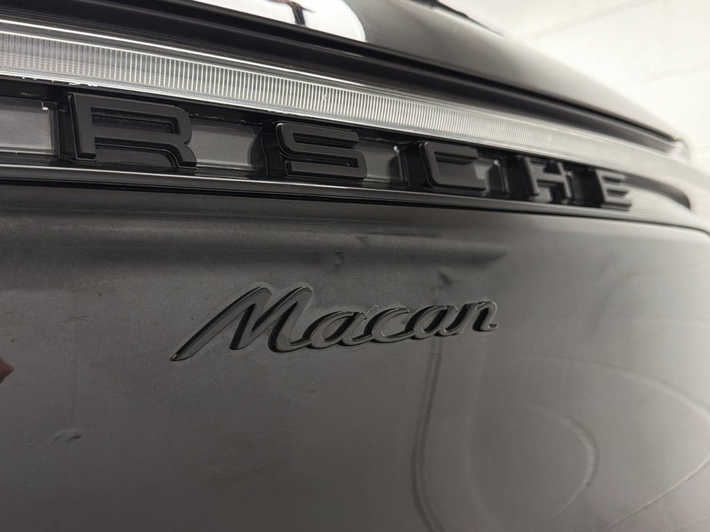 Porsche Macan  2023 à Laval, Québec - 7 - w1024h768px