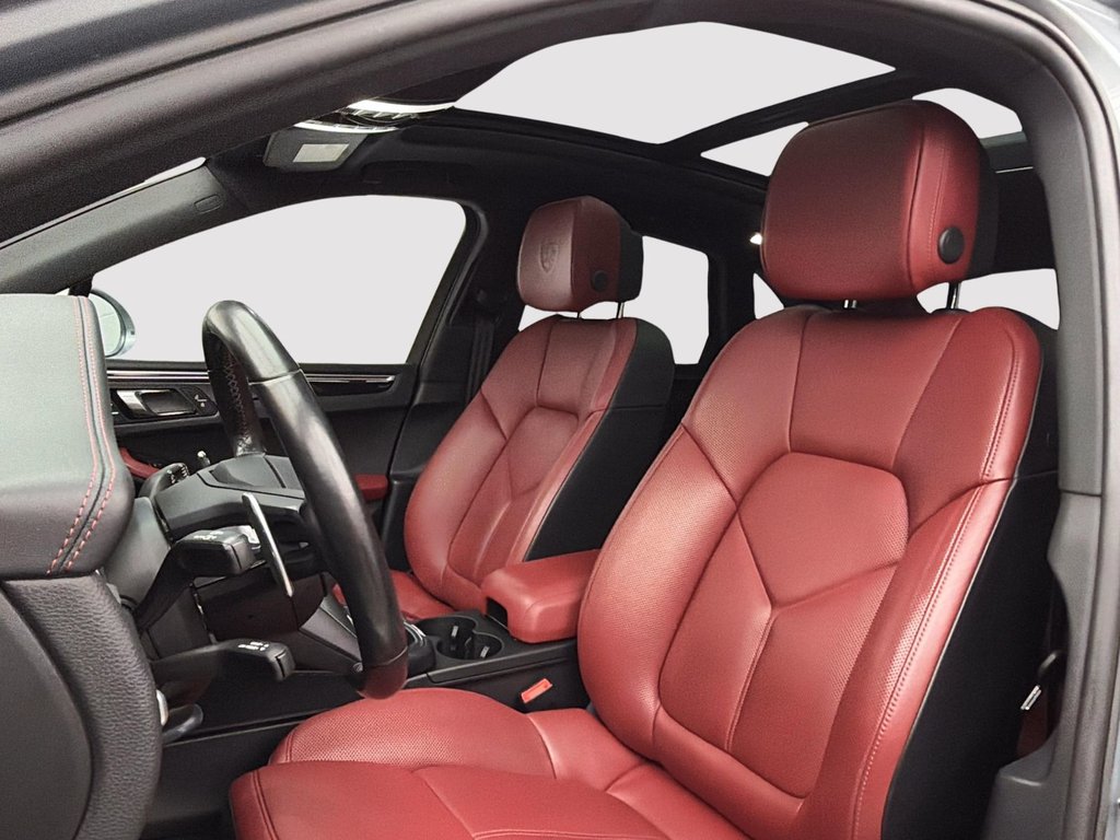 Porsche Macan S 2023 à Laval, Québec - 5 - w1024h768px