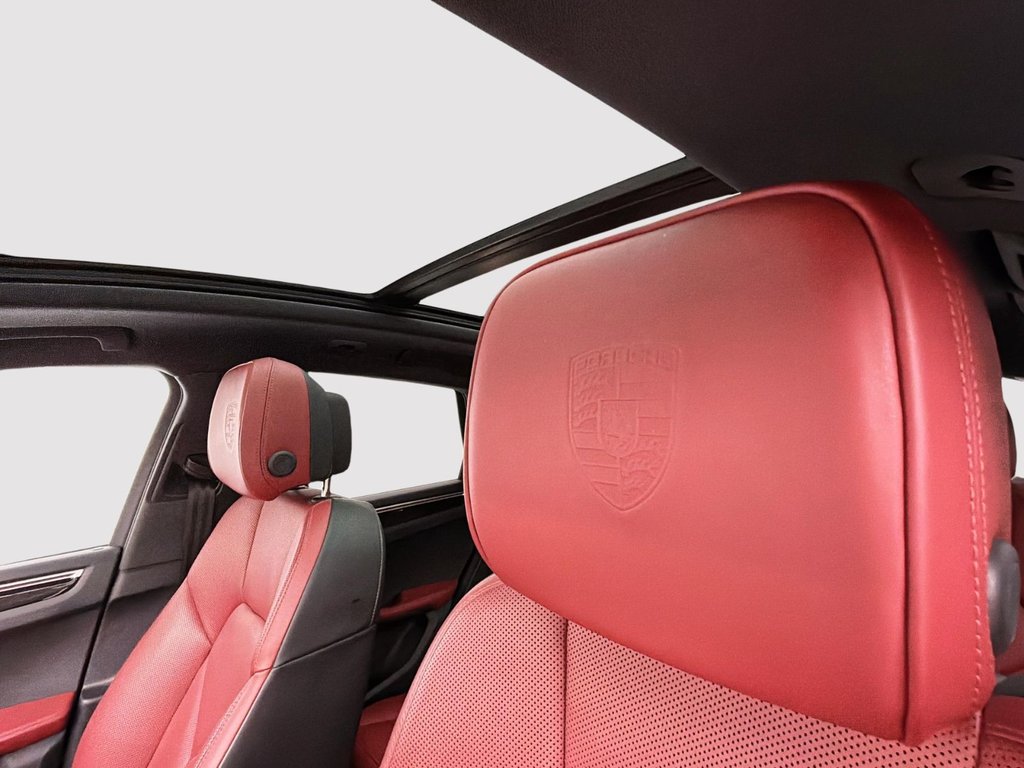 Porsche Macan S 2023 à Laval, Québec - 22 - w1024h768px