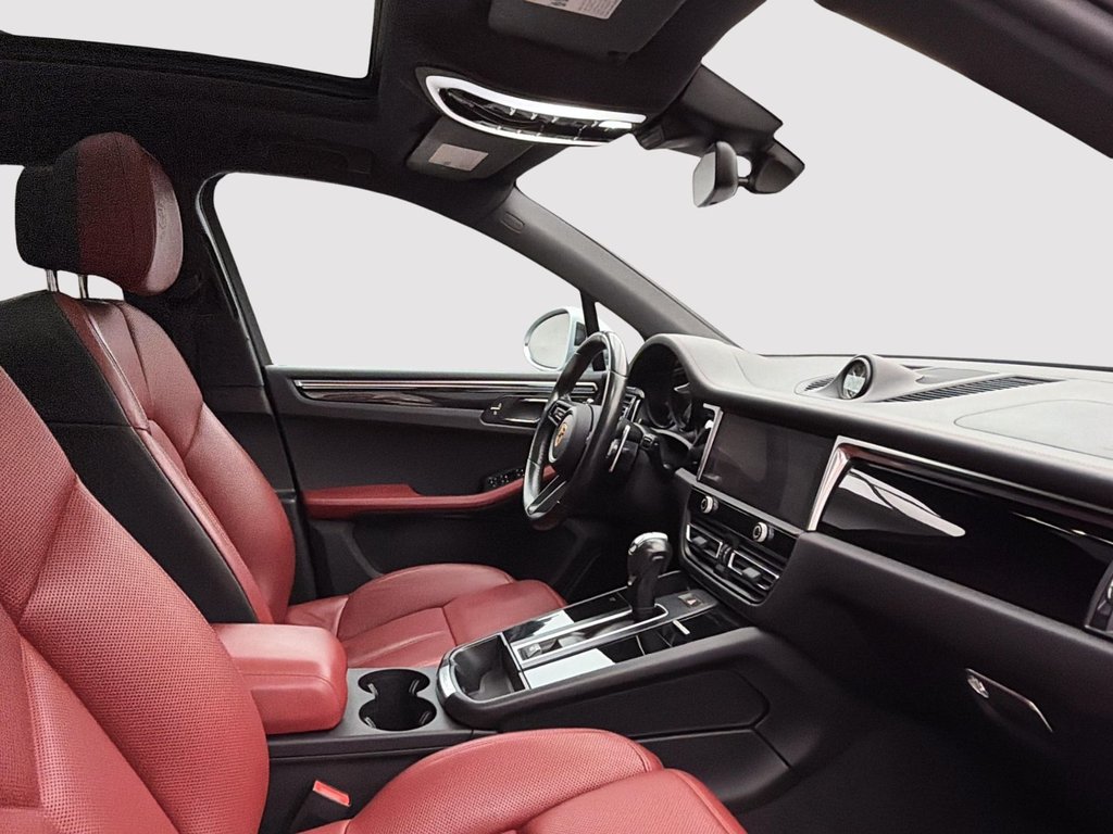 Porsche Macan S 2023 à Laval, Québec - 25 - w1024h768px