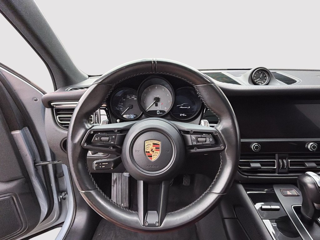 Porsche Macan S 2023 à Laval, Québec - 15 - w1024h768px