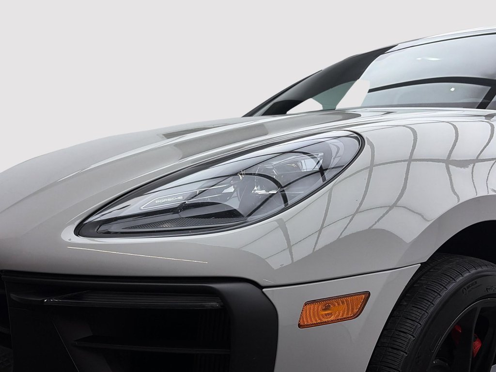 2023 Porsche Macan GTS in Laval, Quebec - 14 - w1024h768px