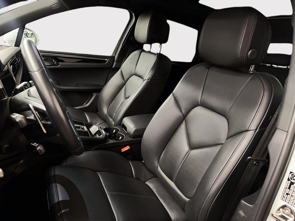 Porsche Macan S  V6 Premium Package Plus 2024 à Laval, Québec - 16 - w1024h768px