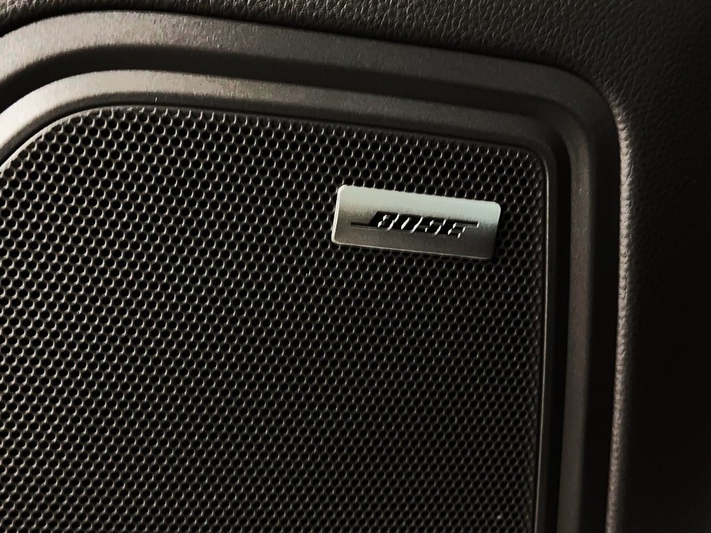 Porsche Macan S  V6 Premium Package Plus 2024 à Laval, Québec - 32 - w1024h768px