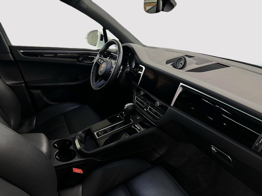 Porsche Macan S  V6 Premium Package Plus 2024 à Laval, Québec - 25 - w1024h768px